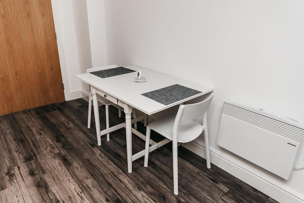 Stunning Modern Heart Of The City Apartment Sheffield Exterior foto